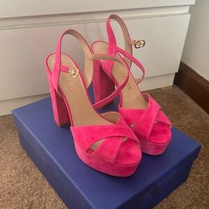 Stuart Weitzman Soliesse